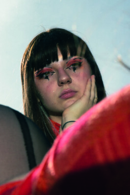 JULIA RUPPERT ←